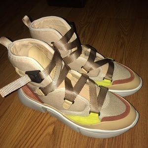 Chloe Trainers